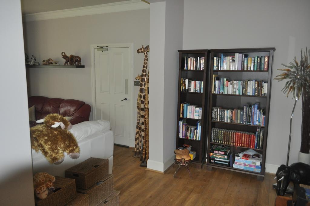 הוילה סטרת'ייר Airlie House Self Catering חדר תמונה